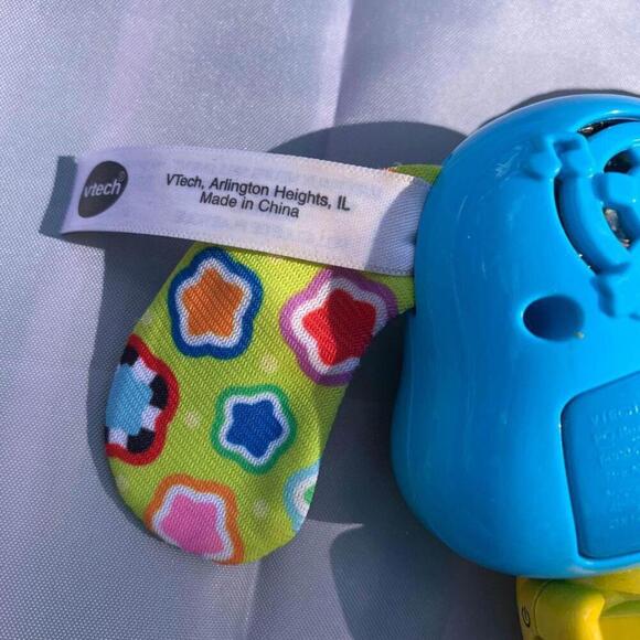 V Tech Rattle & Sing Toy - Picture 6 of 7